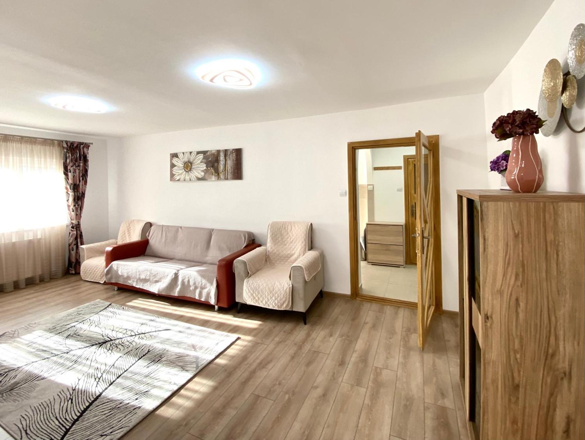 Kronstadt - Pet Friendly Apartament