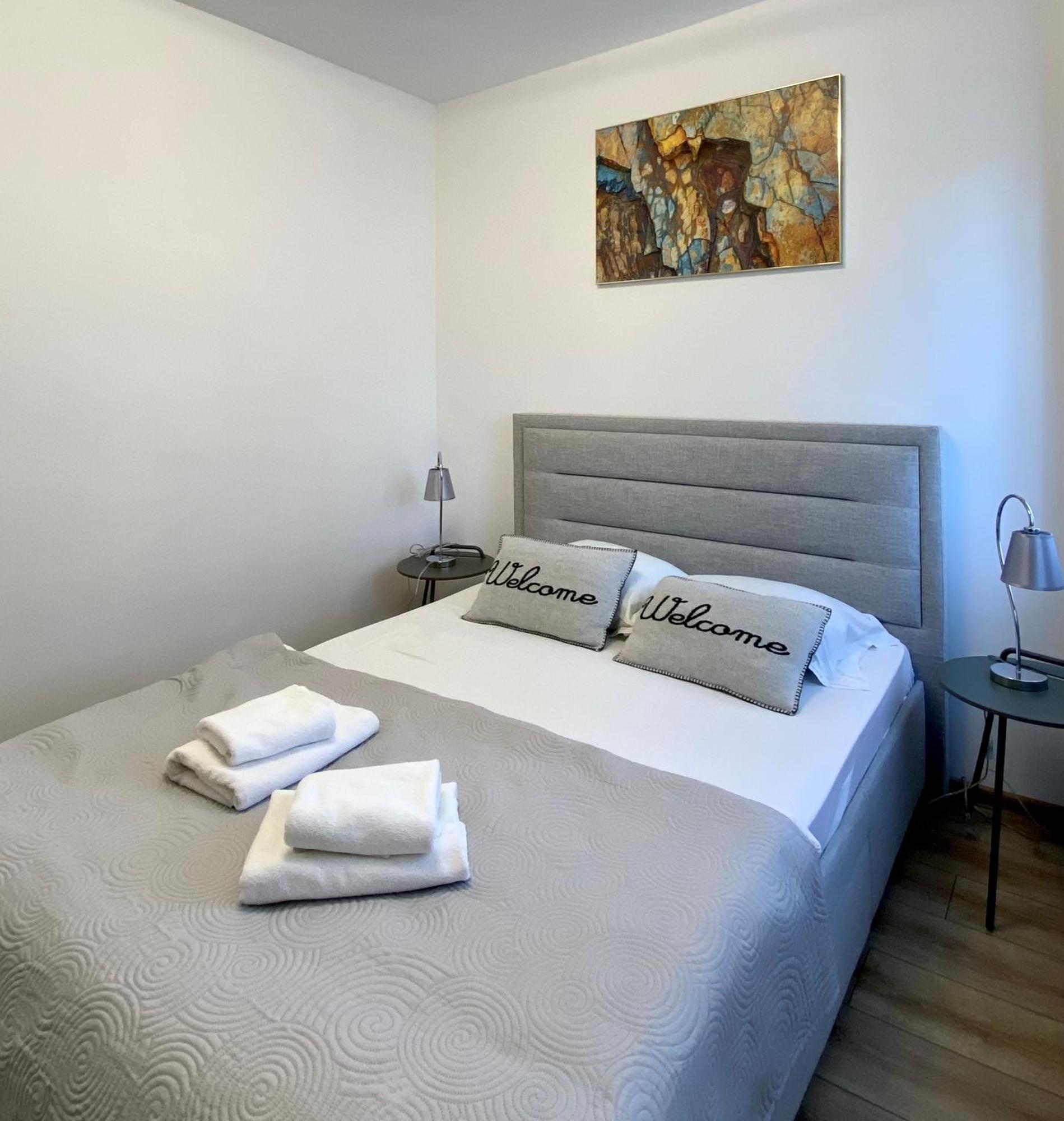 Kronstadt - Pet Friendly Apartment *